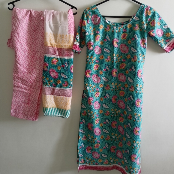 Bagru cotton  green Hand block printed kurta set (set 0f 3). With dupatta - Picture 3 of 7